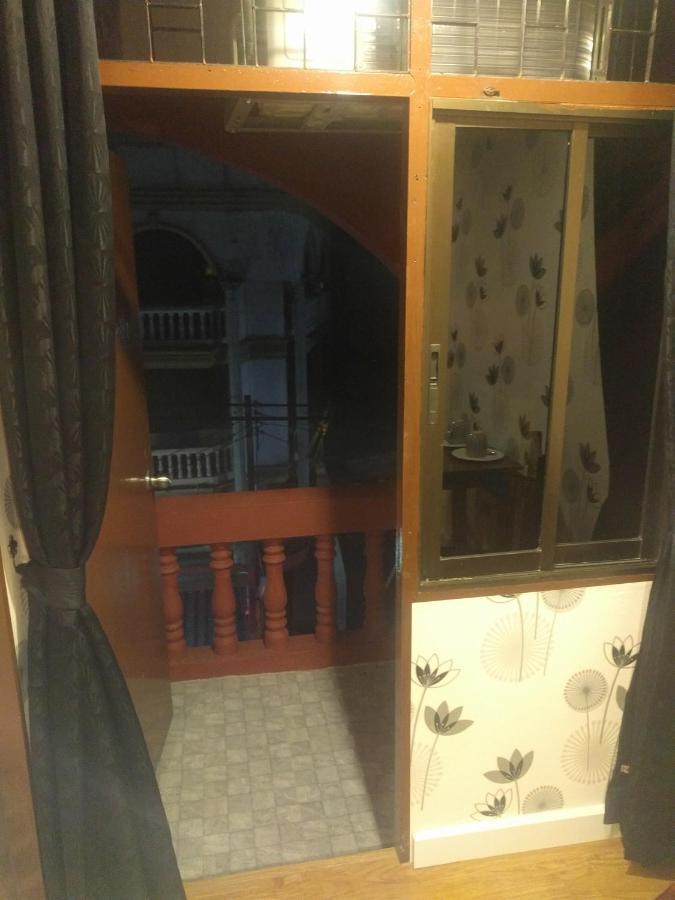 Gw Guesthouse Паттайя Экстерьер фото