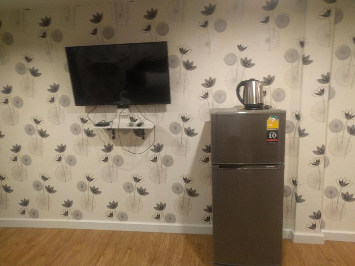Gw Guesthouse Паттайя Экстерьер фото